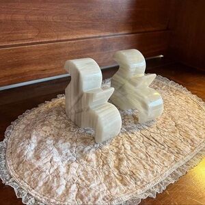 MCM Carved Onyx Stone Bookends - Neutral Cream Stripes